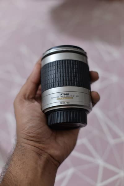 Nikon Lens and Light