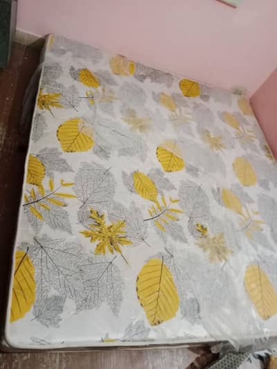 Original Diamond Mattress King Size Good Condition
