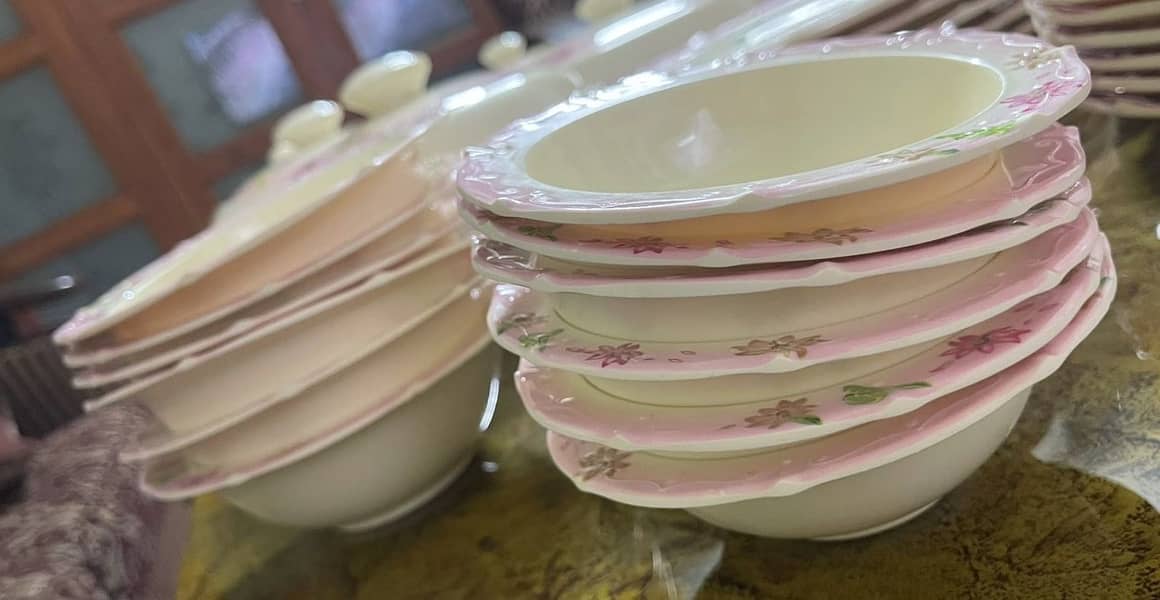 40 piece dinner set 3