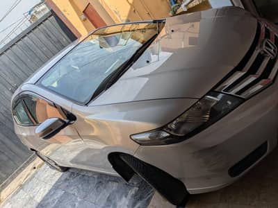 Honda city 1.3 lv-tec