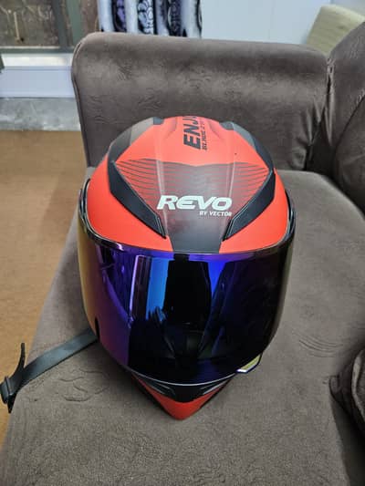 Revo Helmet