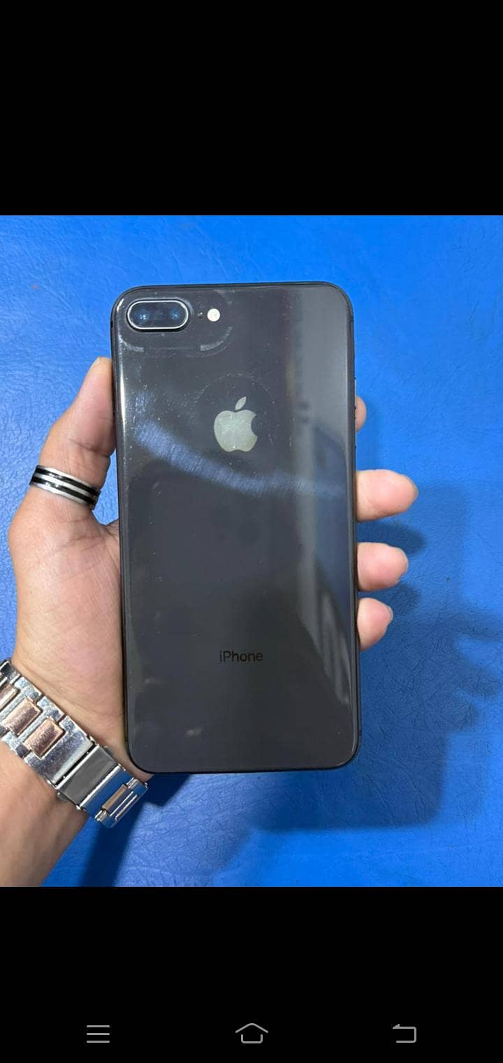 iPhone 8 plus 1