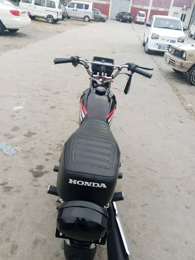 Honda 21 model Whatsapp no 03045007167