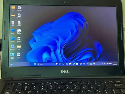 dell latitude 3380 core (i3) 6 generation