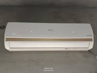 Orient Ultron Series