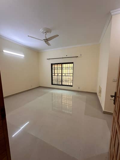 Brand new upper portion for rent 3 bedrooms dad khan colony