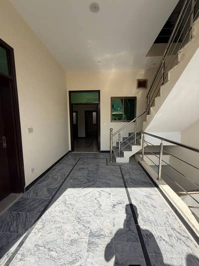 6 MARLA UPER PORTION FOR RENT