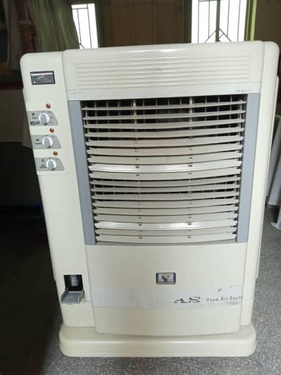 Atlas Room Air Cooler, Model AT-1700P.