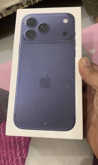 17 pro max 256gb blue