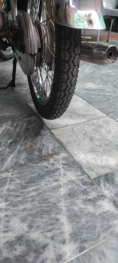 CD 70 for sale in total original