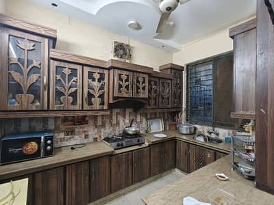 5.5 Marla Corner 2.5 Story House For Sale At Prime Location