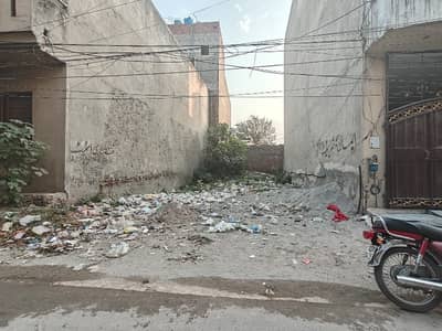 Poony 6 Marla Plot For Sale At Prime Location