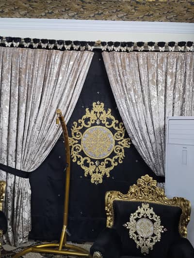 Curtain with blind