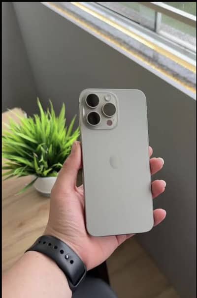 I phone 15 pro max jv