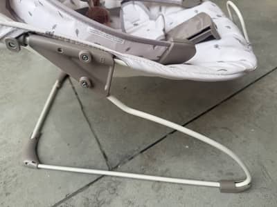 Baby bouncer