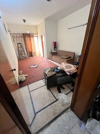 7 MARLA UPPER PORTION AVAILABLE FOR RENT IN FAISAL TOWN