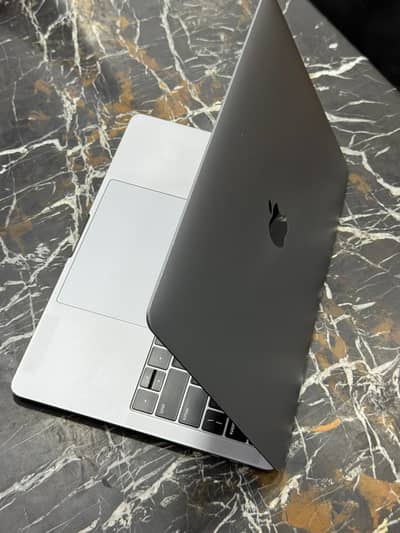 Apple MacBook Pro, A1706, A1708, Core i5, Core i7, 8/256GB, 2016, 2017