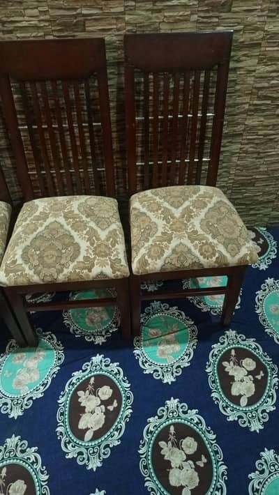 Dinning Table and chairs