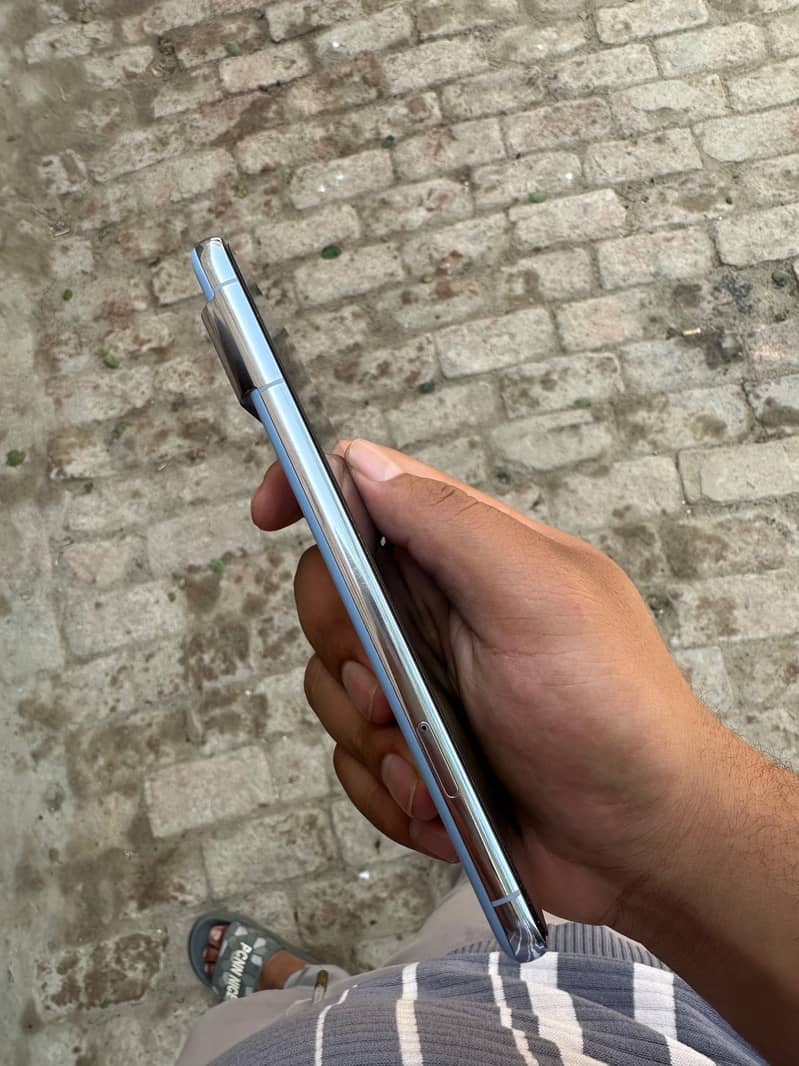 Google pixel 8 pro 0