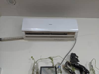 1 ton Haier Air conditioner
