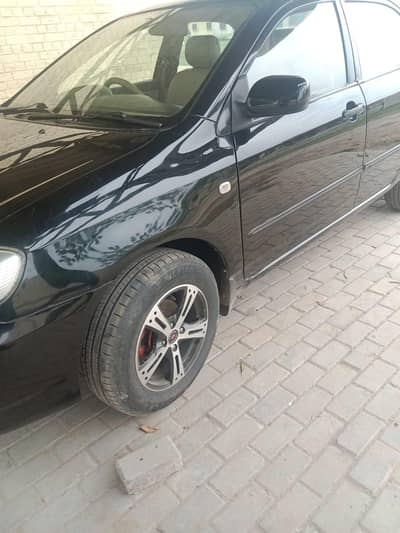 2008 XLI army person use car