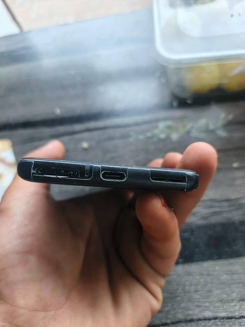 پیسوں کی ضرورت ہے 5