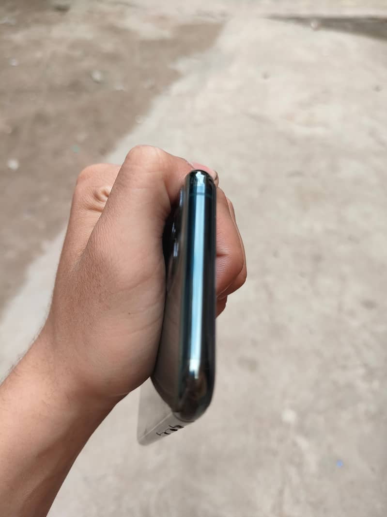 Iphone 11 pro 3