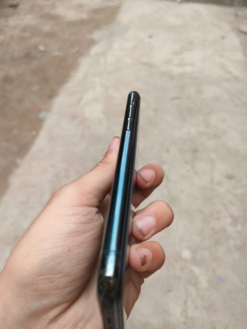 Iphone 11 pro 5