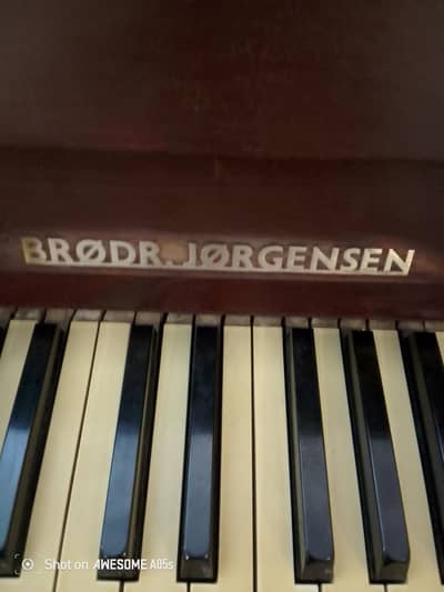 Brodr Jorgensen upright piano