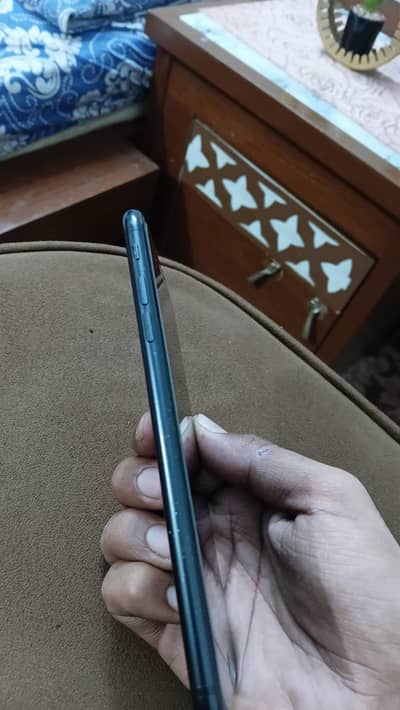 Battery 99 pta approved 128gb condition 10!8