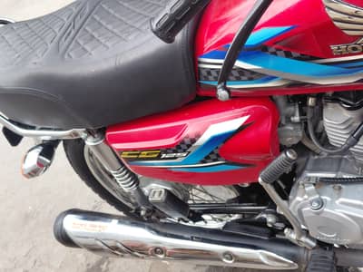 Honda 125 model 2024  real buyer watssap 03247203772