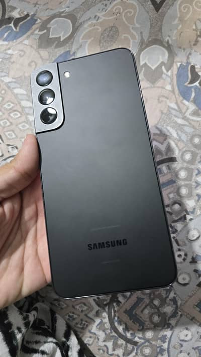 Samsung S22+ black