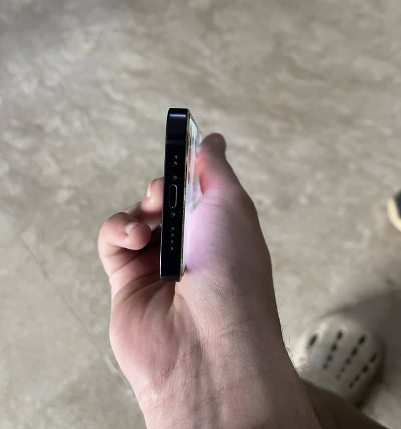 iPhone 12 Mini 4