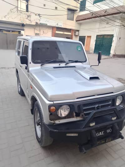 Sierra Jimni 1990 Model