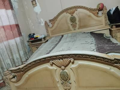wooden furniture used condition complete bed room set