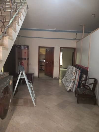 House Available For Commercial Use