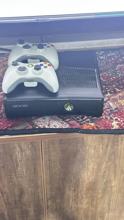 X Box 360 with 2 wireless Remotes