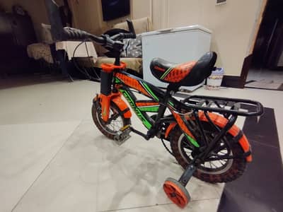 Kids Cycle excellent condition