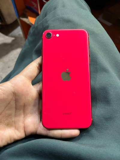 iPhone SE 2020 64GB water park JV