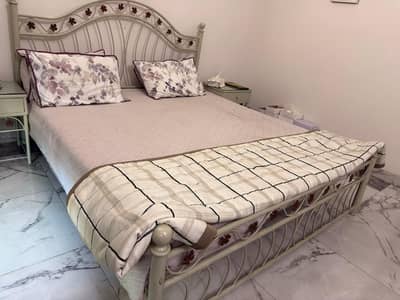 WROUGHT IRON BED SET FOR SALE