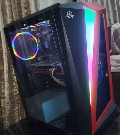 Desktop Computer for Sale – Good Condition