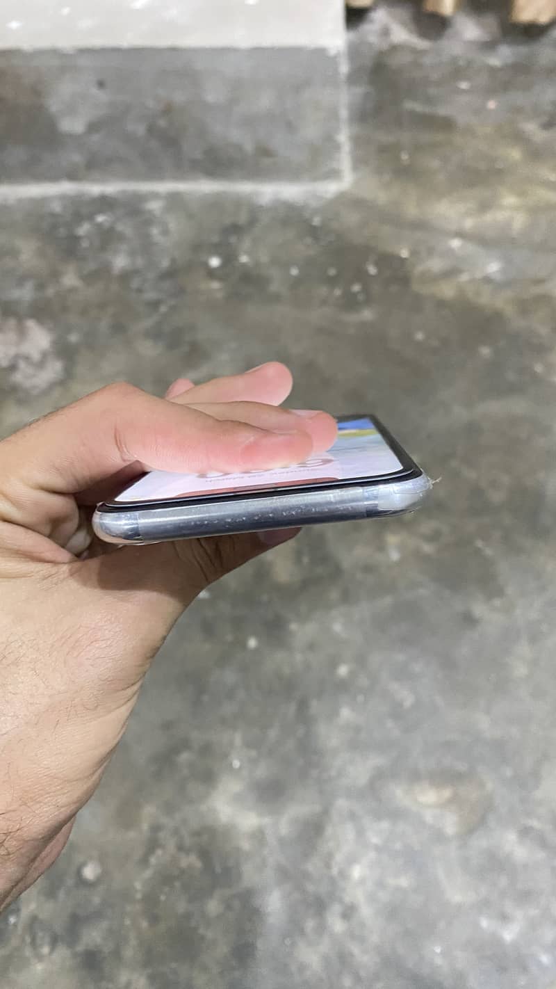 iPhone Xr 1