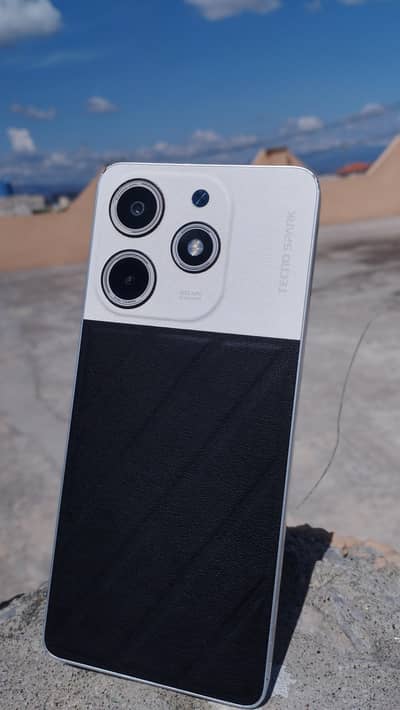 Tecno Spark 10 Pro (urgent sale) No exchange
