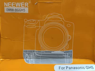 Neewer Battery Grip for Panasonic GH5