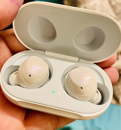 Samsung Galaxy Buds - 100% Genuine (with Box)