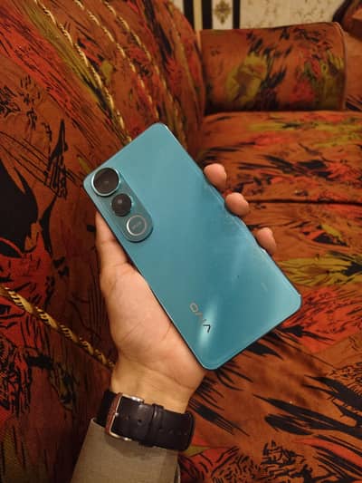 Vivo V50 Lite