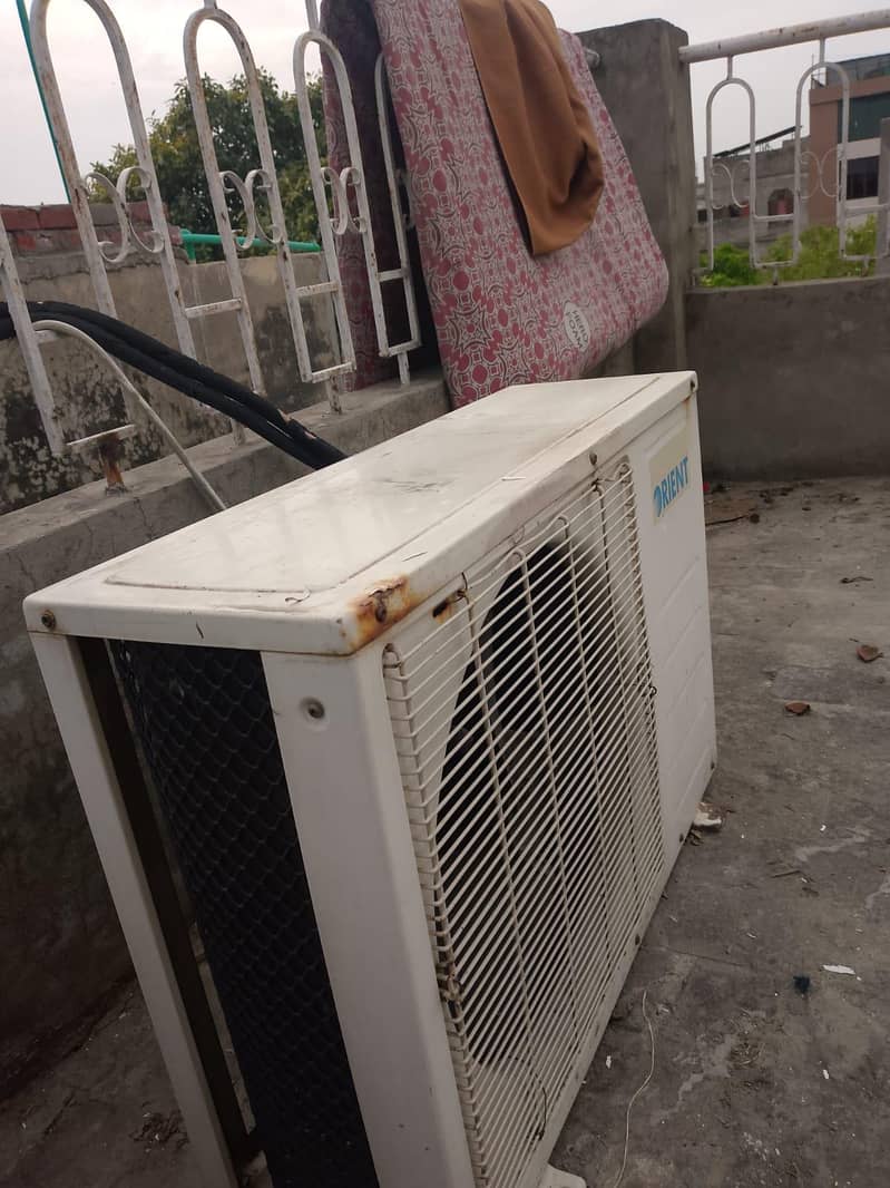 Orient 1 ton split ac 1