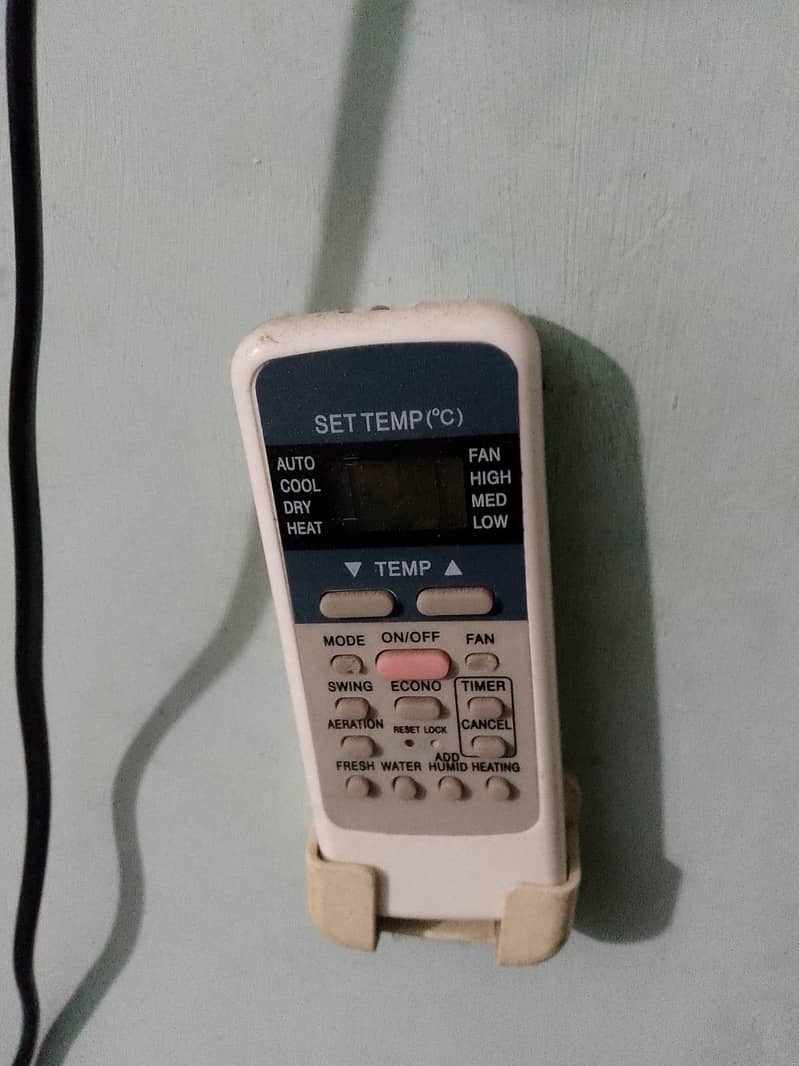 Orient 1 ton split ac 3