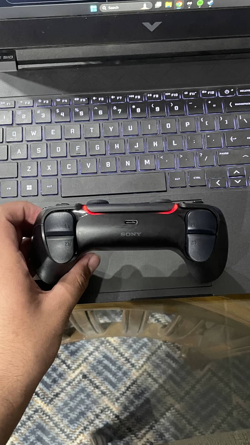 PS5 controller with box 4