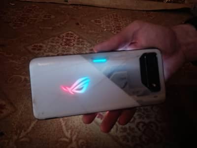Asus Rog 7 (16gb ram 512gb storage)